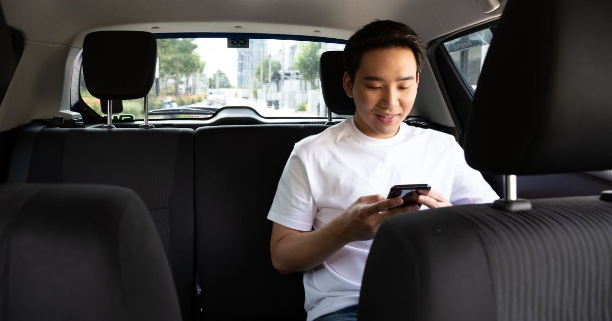 Who Is Liable in an Uber or Lyft Accident? The Driver, Company, or Passenger?